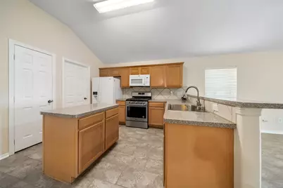 273 Mesa View, Montgomery, TX 77316 - Photo 8