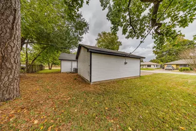 7401 Bretshire Drive, Houston, TX 77016 - Photo 16