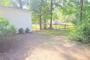 118 Noel, Livingston, TX 77351 - Photo 10