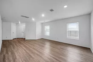 1714 Campos Ct, Conroe, TX 77301 - Photo 4