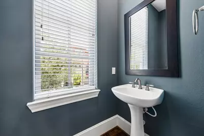 2733 Cortlandt Street, Houston, TX 77008 - Photo 14