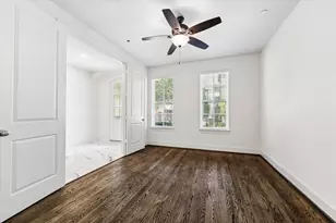 2733 Cortlandt St, Houston, TX 77008 - Photo 18