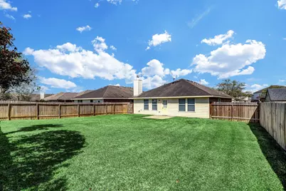 135 Rustic Colony Lane, Dickinson, TX 77539 - Photo 2