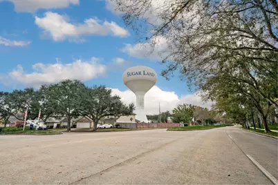 2011 Creek Valley Lane, Sugar Land, TX 77478 - Photo 22