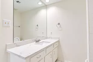 3030 S Blue Meadow Cir, Sugar Land, TX 77479 - Photo 24