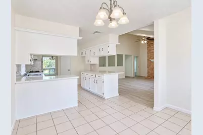 3030 S Blue Meadow Circle, Sugar Land, TX 77479 - Photo 10