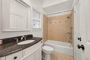2816 McCulloch Cir, Houston, TX 77056 - Photo 28