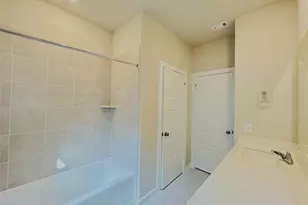 14819 Silent Gulf Ave, Houston, TX 77082 - Photo 8