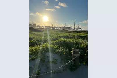 2627 Ave K #1, Galveston, TX 77550 - Photo 14