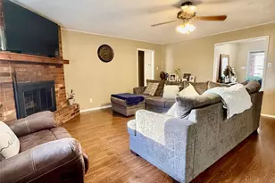 362 Bending Oaks Ln, Livingston, TX 77351 - Photo 2