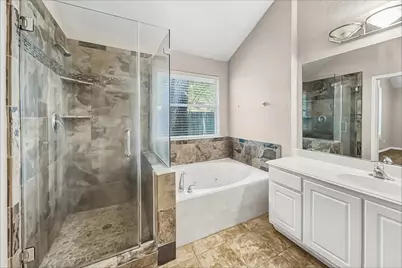 5 Paddock Pines Place, Spring, TX 77382 - Photo 10