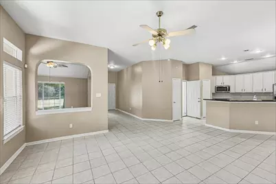 5 Paddock Pines Place, Spring, TX 77382 - Photo 4