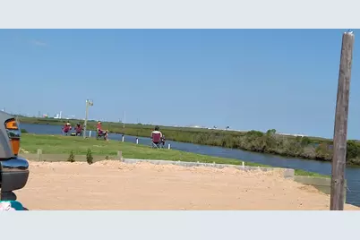 00 Bayou Lane, Hitchcock, TX 77563 - Photo 4