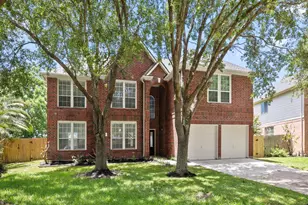 2430 Waterwood Dr, Sugar Land, TX 77479 - Photo 2