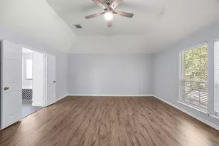 2430 Waterwood Dr, Sugar Land, TX 77479 - Photo 30
