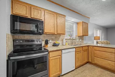 4922 Valley View Drive, La Porte, TX 77571 - Photo 20