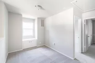 2007 Ruffian Ln, Stafford, TX 77477 - Photo 10