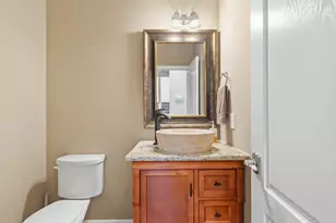 16551 Winthrop Bend Dr, Houston, TX 77084 - Photo 8