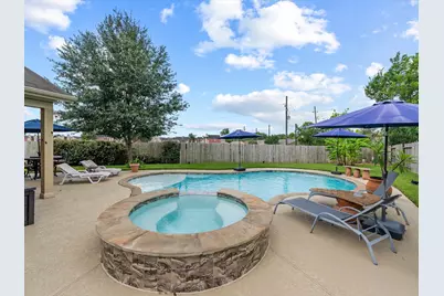 16551 Winthrop Bend Drive, Houston, TX 77084 - Photo 4