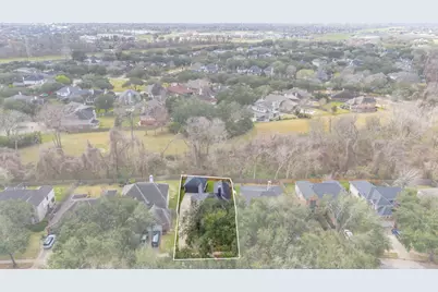 2718 Five Oaks Drive, Missouri City, TX 77459 - Photo 2