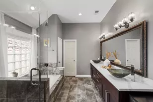 2718 Five Oaks Dr, Missouri City, TX 77459 - Photo 24