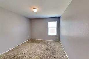 2203 Shady Birch Dr, Conroe, TX 77301 - Photo 18
