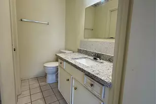 8140 Fondren Rd, Houston, TX 77074 - Photo 18