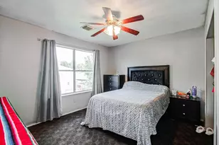 9915 Victoria Grove Ln, Houston, TX 77075 - Photo 18