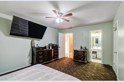 9915 Victoria Grove Lane, Houston, TX 77075 - Photo 22