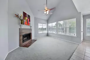 10630 Westbrae Pkwy, Houston, TX 77031 - Photo 2