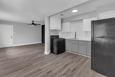 3613 Crane Street, Houston, TX 77026 - Photo 6