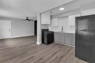 3613 Crane St, Houston, TX 77026 - Photo 6