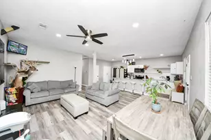 623 Medina St, Houston, TX 77012 - Photo 12