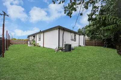 623 Medina Street, Houston, TX 77012 - Photo 34