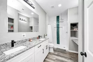 623 Medina St, Houston, TX 77012 - Photo 18