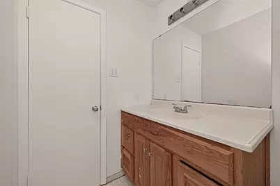 7102 Village Lake Dr, Cypress, TX 77433 - Photo 20