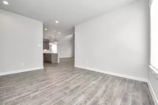 11106 Tulip Rdg Trl, Houston, TX 77044 - Photo 6