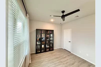 13051 Clearview Drive, Willis, TX 77318 - Photo 34