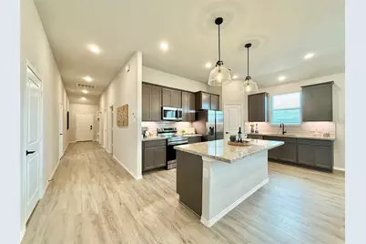 13051 Clearview Drive, Willis, TX 77318 - Photo 10