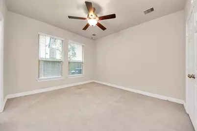 10606 Shadow Elm Court Court, Houston, TX 77043 - Photo 10