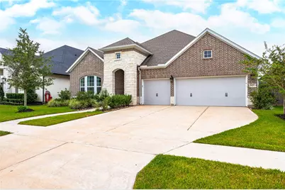 1912 Silver Point Court, Friendswood, TX 77546 - Photo 4