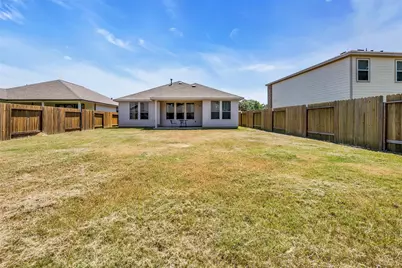 20081 Torrey Pines Lane, Cleveland, TX 77327 - Photo 6