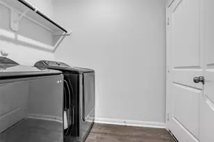 20081 Torrey Pines Ln, Cleveland, TX 77327 - Photo 16