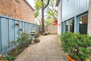 12 Kings Row, Houston, TX 77069 - Photo 6