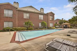 8055 Cambridge St, Houston, TX 77054 - Photo 10