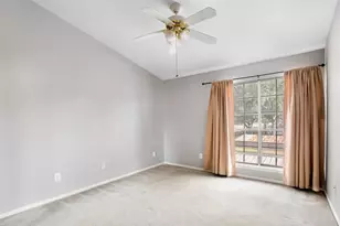 8055 Cambridge St, Houston, TX 77054 - Photo 4