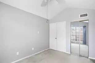 8055 Cambridge St, Houston, TX 77054 - Photo 20