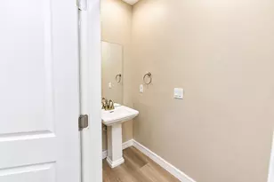 3248 Creekmont Dr, Houston, TX 77091 - Photo 10