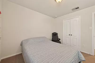 13242 Vallentine Row Drive, Houston, TX 77044 - Photo 32