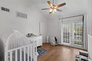 11710 Southlake Dr, Houston, TX 77077 - Photo 4